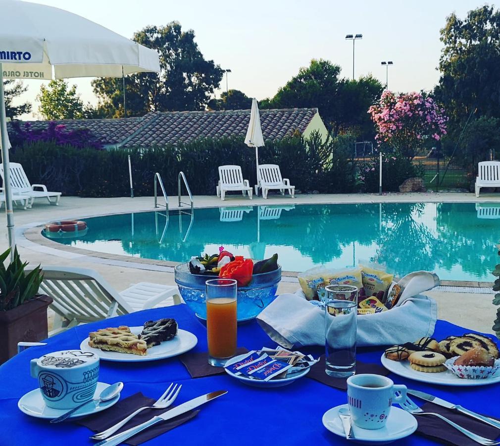 Cala Mirto Hotel 3*